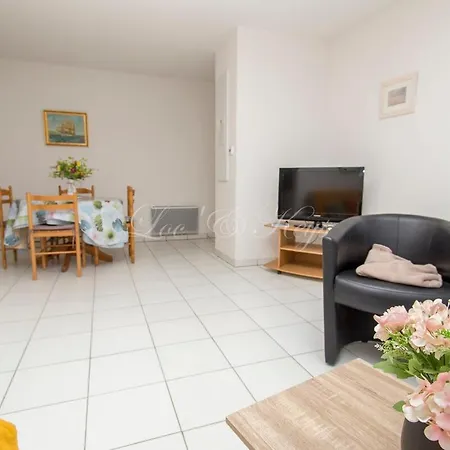 4-person Duplex House, 2-star Rating Biscarrosse