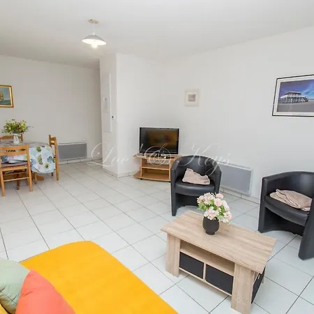 4-person Duplex House, 2-star Rating Apartment *