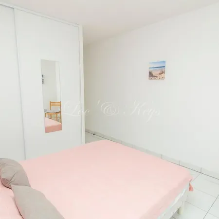 Apartment 4-person Duplex House, 2-star Rating