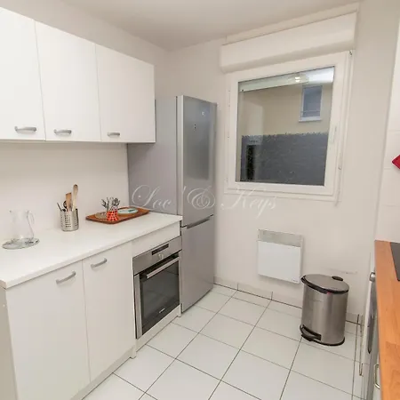 4-person Duplex House, 2-star Rating